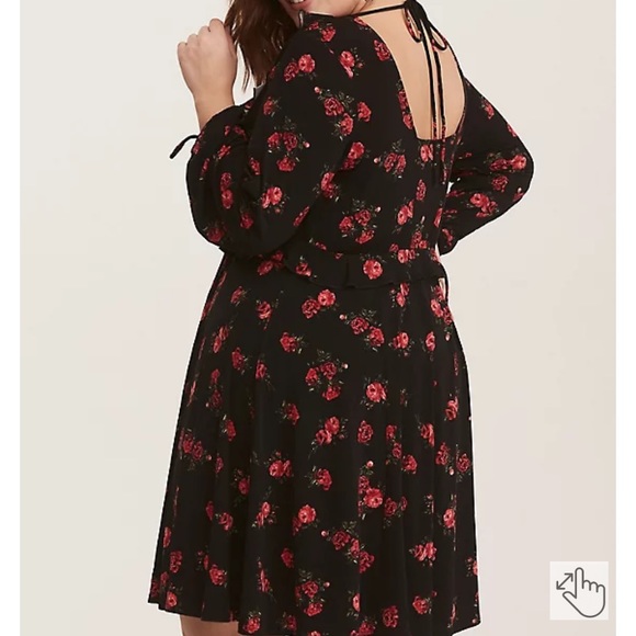 TORRID BLACK FLORAL JERSEY KNIT SKATER DRESS - Picture 2 of 14